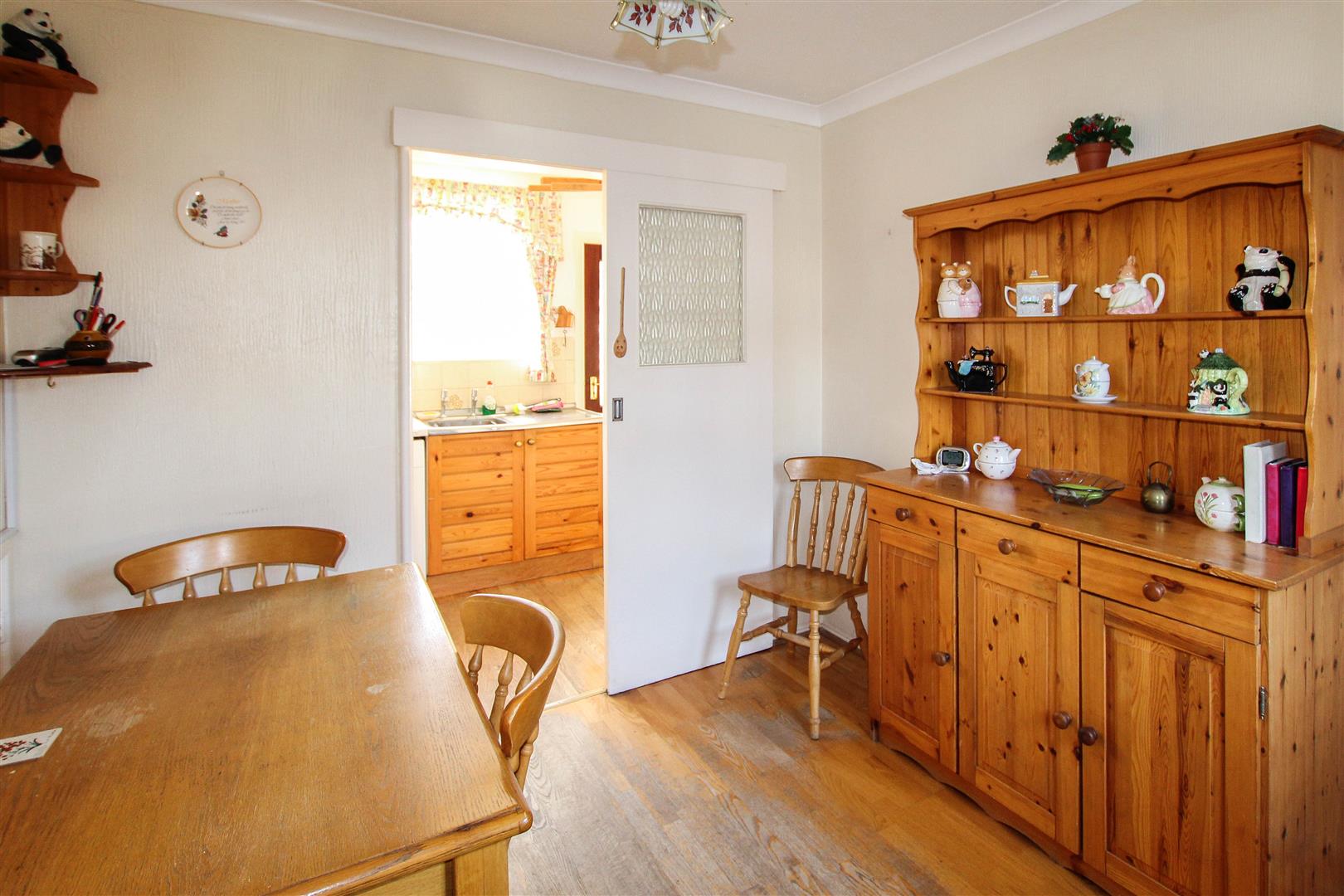 Broomwood Gardens, Pilgrims Hatch, Brentwood Keith Ashton